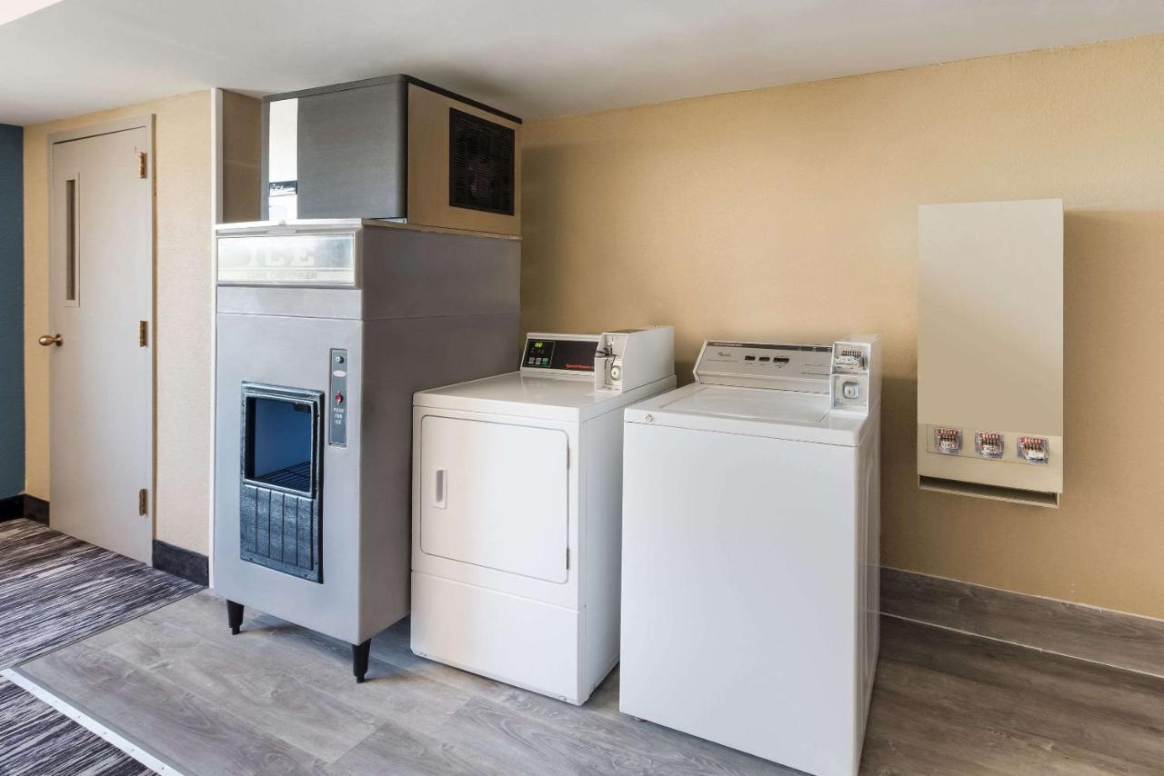 Quality Inn Upper Sandusky Eksteriør bilde