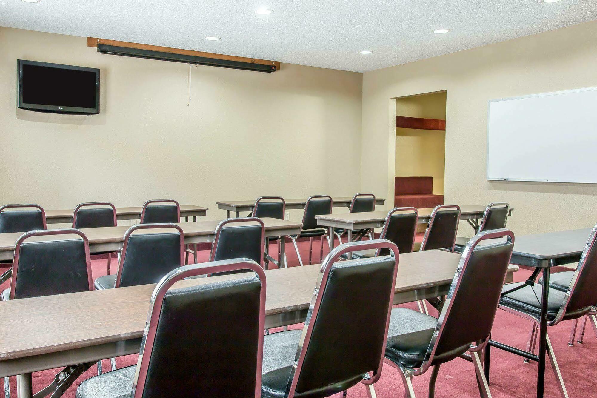 Quality Inn Upper Sandusky Eksteriør bilde